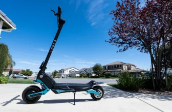 Spanningsgids voor forenzen elektrische scooters